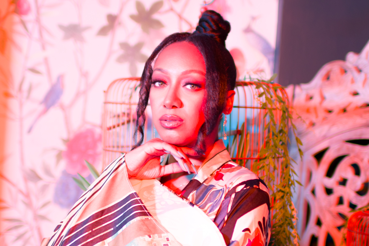 Kirby Maurier announces “Ur Bae”, her new single set for release on her new label, Island Drive Records